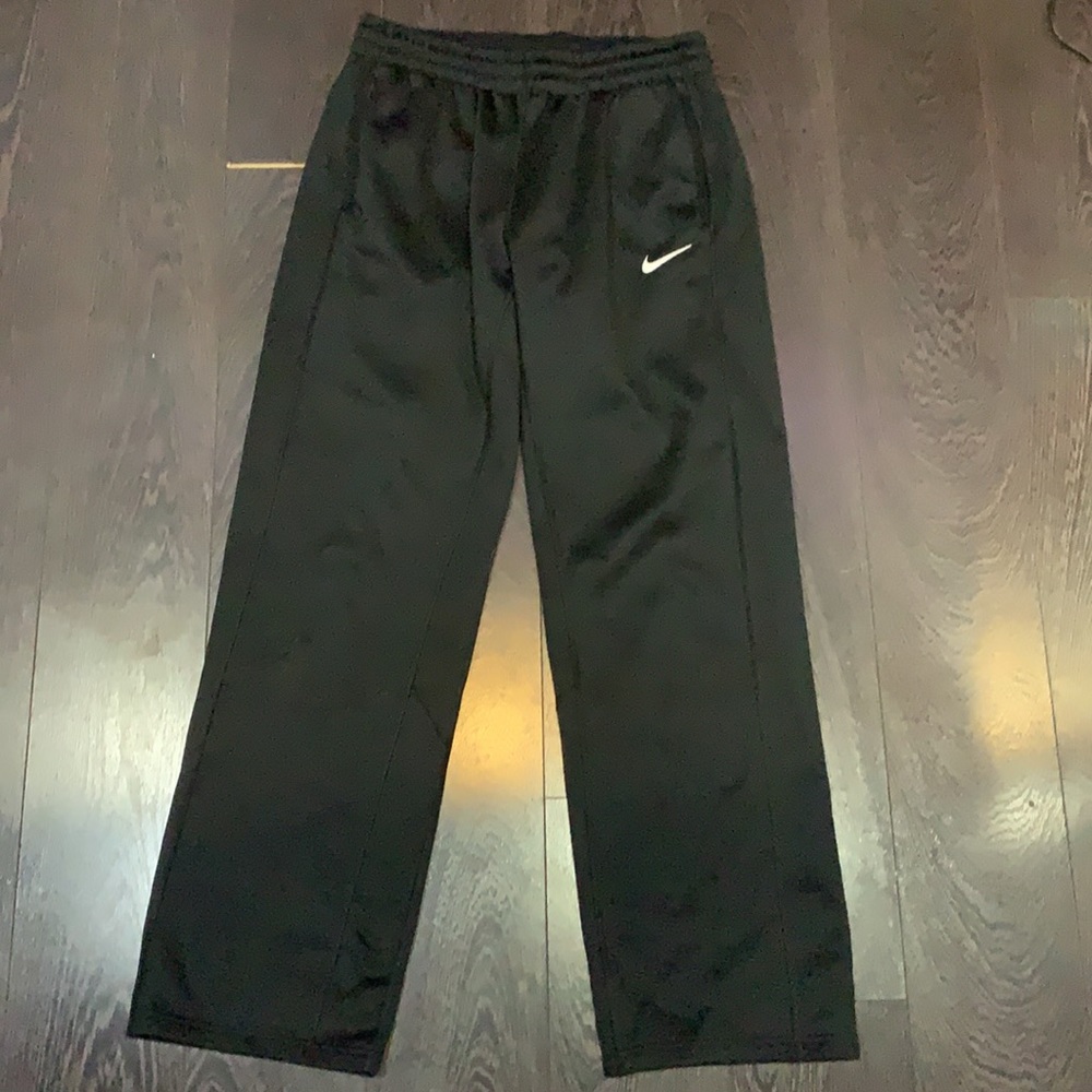 Sweatpants - Picture 2 of 3